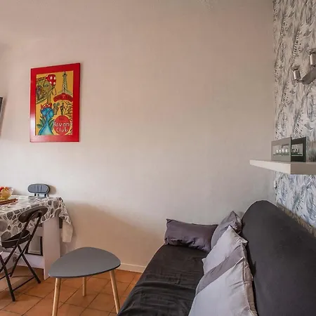 Les Rives De La Faviere Appartement
